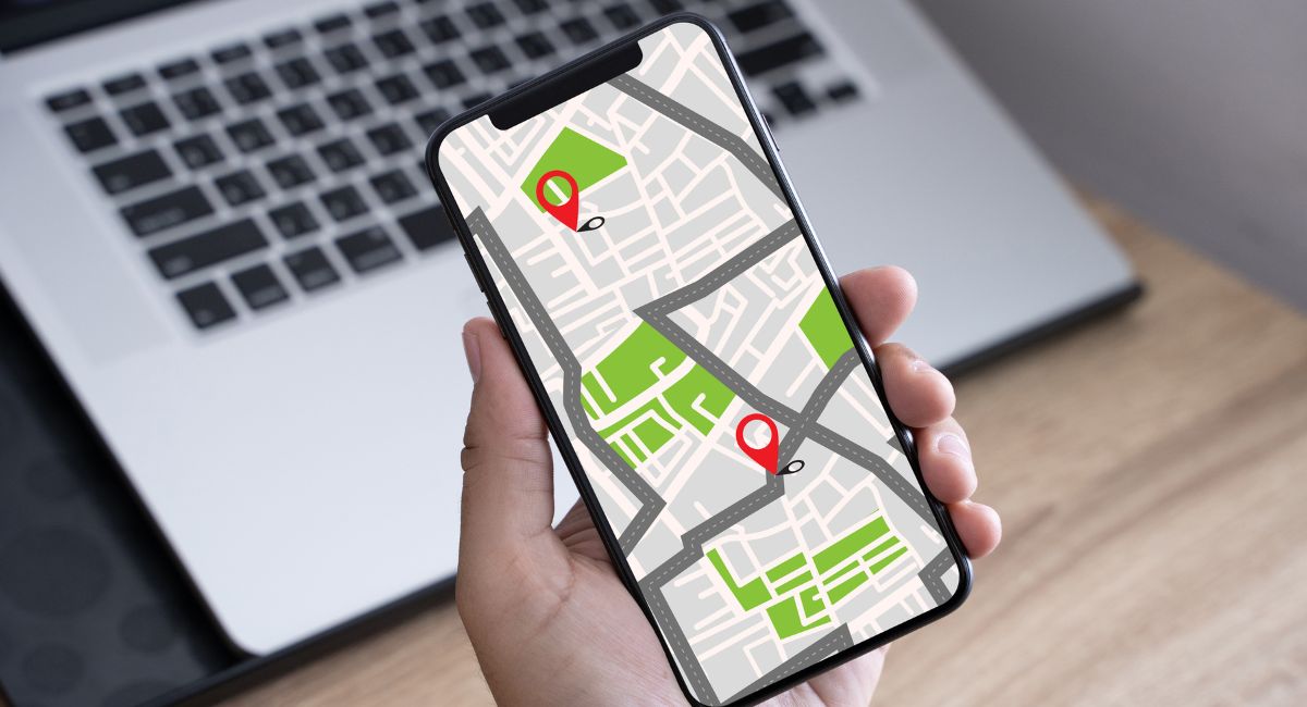 Boost Customer Satisfaction and Loyalty with EZ Fleet GPS Tracking | GPS LEADERS