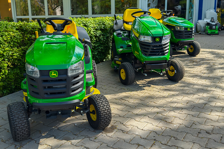 John Deere GPS Tracking Services